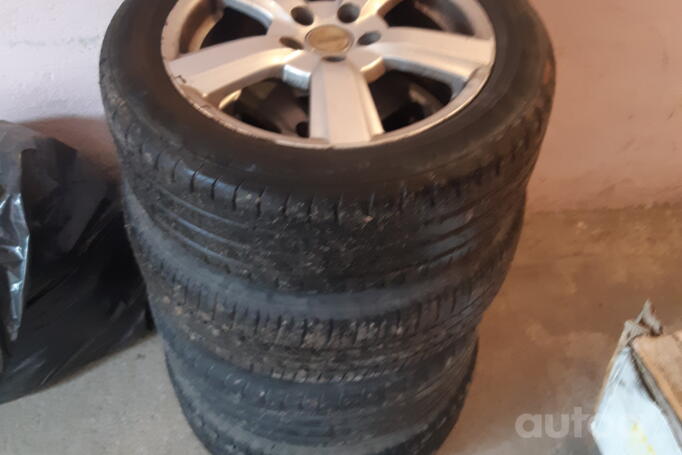 Kita, lengvojo lydinio