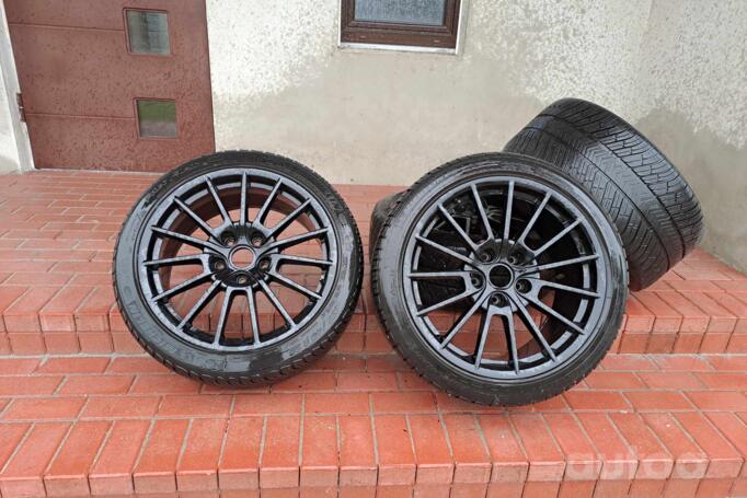 Italy, lengvojo lydinio