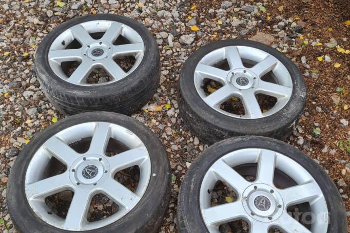 Kita, lengvojo lydinio