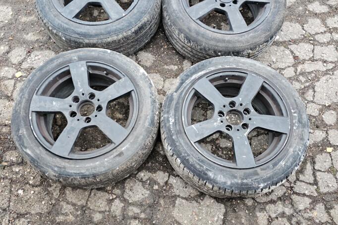 Kita, lengvojo lydinio