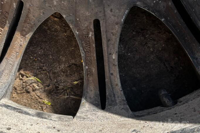 BMW, lengvojo lydinio