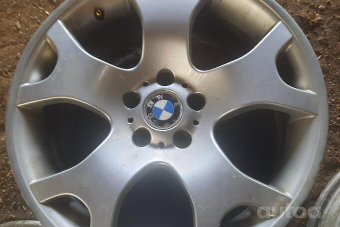 Kita, lengvojo lydinio