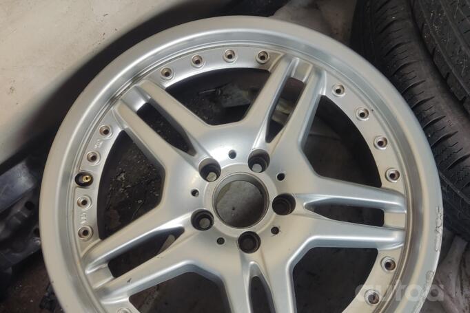 Kita, lengvojo lydinio