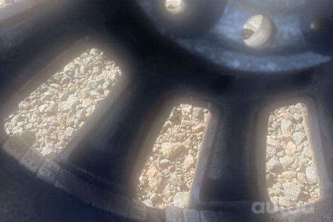 Mercedes Borbet, lengvojo lydinio