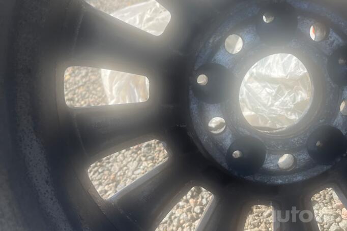 Mercedes Borbet, lengvojo lydinio