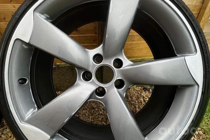 Audi, lengvojo lydinio