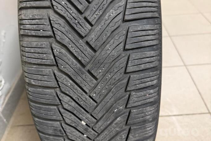 Mercedes benz, michelin