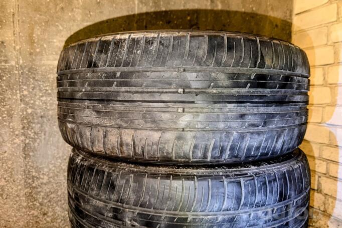 Falken