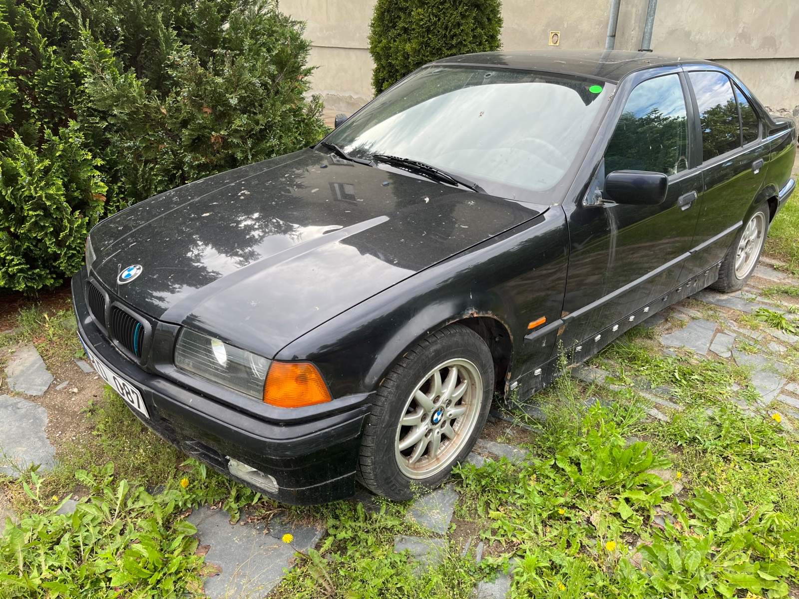 BMW 3 Series 2500cm³ Benzinas, 1997m, Sedan | autoa.lt