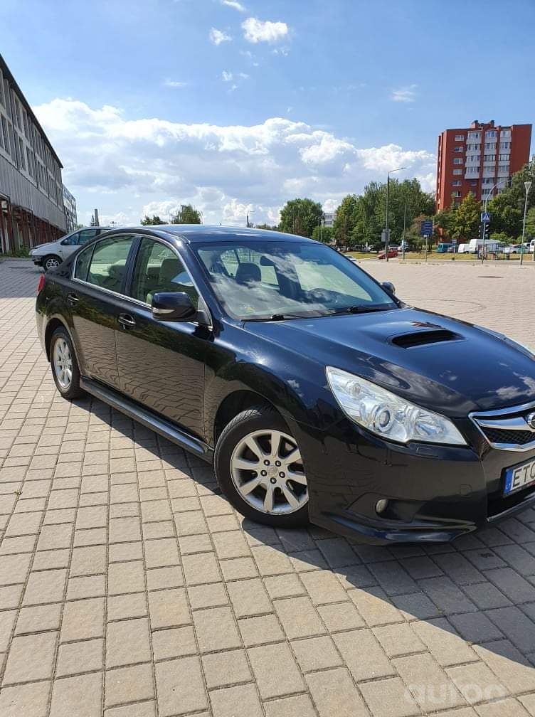 Fifth generation subaru legacy