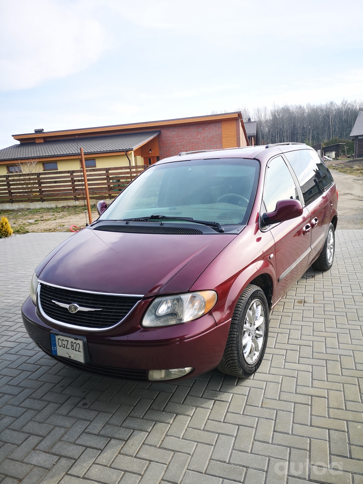 Chrysler Voyager 4 generation Minivan Autoa.lt