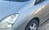 Toyota Corolla Verso 1 generation Minivan