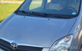 Toyota Corolla Verso 1 generation Minivan