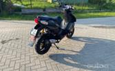 Aprilia SR