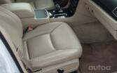 Chrysler 300C 2 generation Sedan 4-doors
