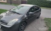 Toyota Prius 2 generation [restyling] (XW20)