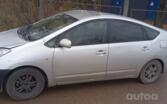 Toyota Prius 2 generation [restyling] (XW20)