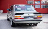 BMW 5 Series E28 Sedan