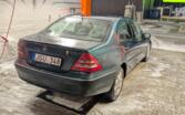 Mercedes-Benz C-Class W203/S203/CL203 Sedan