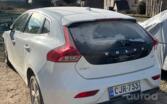 Volvo V40 2 generation Hatchback 5-doors