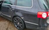 Volkswagen Passat B6 wagon 5-doors