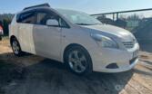 Toyota Verso 1 generation Minivan