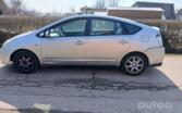 Toyota Prius XW20 [restyling]