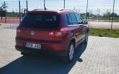 Volkswagen Tiguan 1 generation Crossover