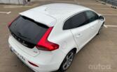 Volvo V40 2 generation Hatchback 5-doors