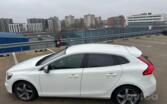 Volvo V40 2 generation Hatchback 5-doors