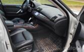 BMW X5 E53 Crossover