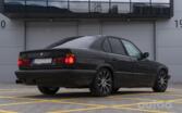 BMW 5 Series E34 Sedan