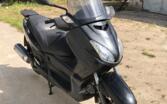 Yamaha X-MAX