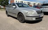 Skoda Octavia 2 generation Combi wagon 5-doors