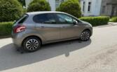 Peugeot 208 1 generation Hatchback 5-doors