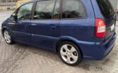 Opel Zafira A [restyling] Minivan 5-doors