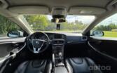 Volvo V40 2 generation Hatchback 5-doors
