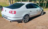 Volkswagen Passat B6 Sedan 4-doors