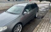 Volkswagen Passat B6 wagon 5-doors