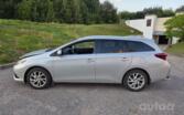 Toyota Auris 2 generation [restyling]