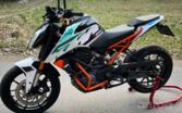 KTM Duke