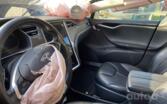Tesla Model S 1 generation Liftback
