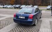 Toyota Avensis 2 generation Liftback