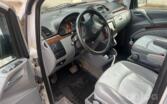 Mercedes-Benz Viano W639 Minivan