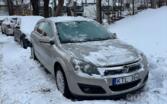 Opel Astra H Hatchback