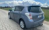Toyota Verso 1 generation Minivan