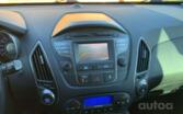 Hyundai Tucson 2 generation Crossover