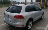 Volkswagen Touareg 2 generation Crossover