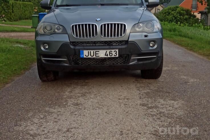 BMW X5 E70 Crossover
