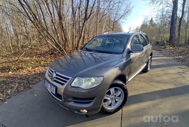 Volkswagen Touareg 1 generation [restyling] Crossover
